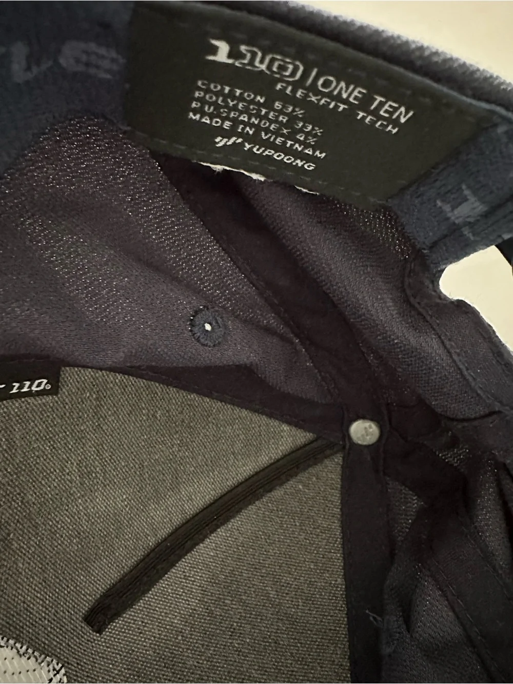 🖤💙TRAVIS MATHEW HAT💙🖤